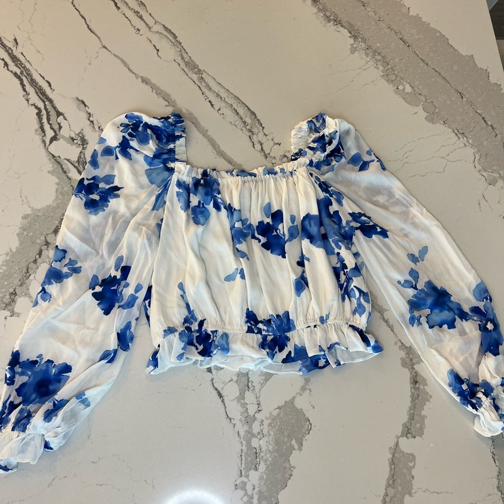 Buddy Love Crop